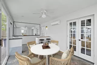 Photo #4: 6459137 Listing