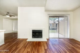 Photo #6: 6459337 Listing