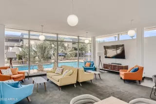 Photo #2: 6459480 Listing