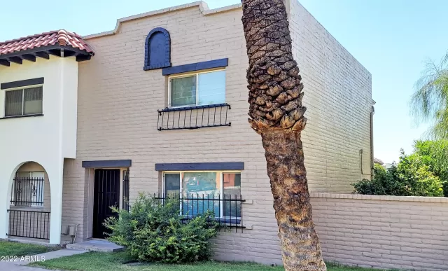 MLS: 6459557 Condo For Sale