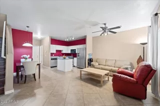 Photo #3: 6459863 Listing 