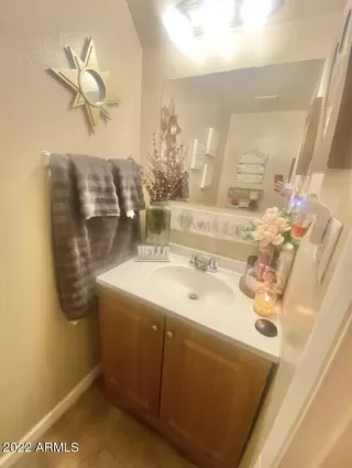 Photo #3: 6459876 Listing