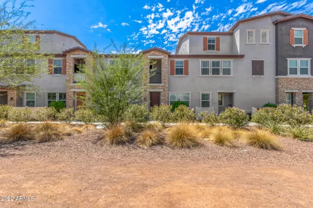 MLS: 6459940 Condo For Sale