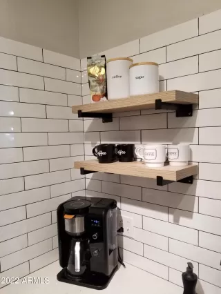 Photo #5: 6460146 Listing 