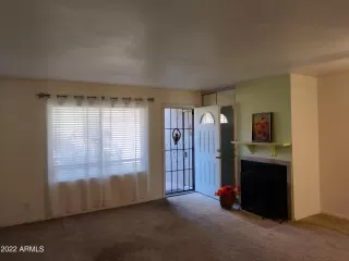 Photo #3: 6460174 Listing