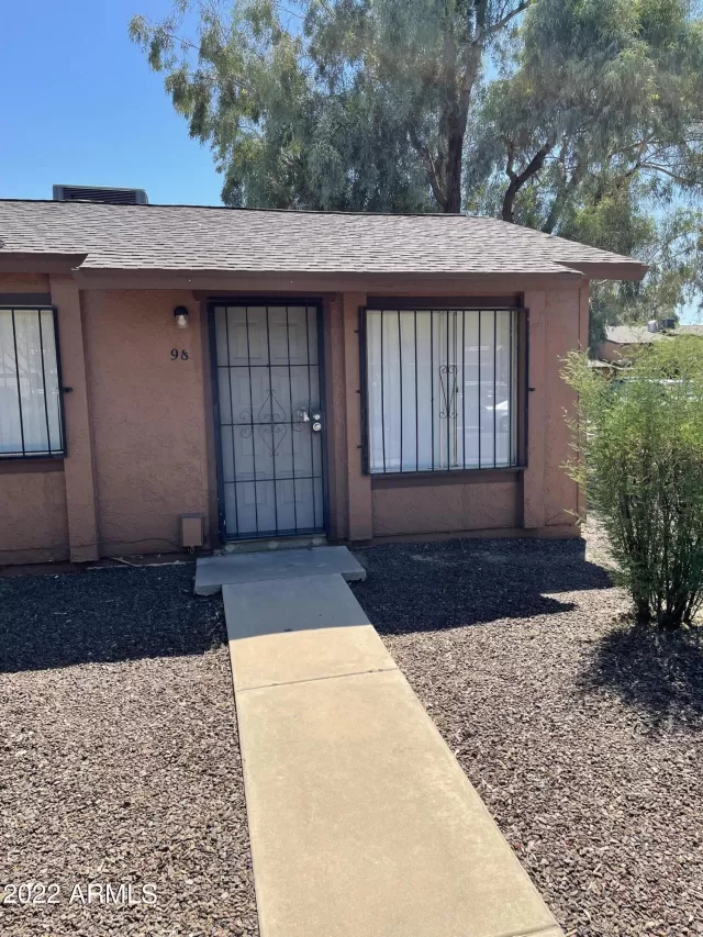 MLS: 6460202 Condo For Sale