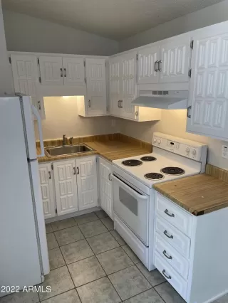 Photo #5: 6460202 Listing 