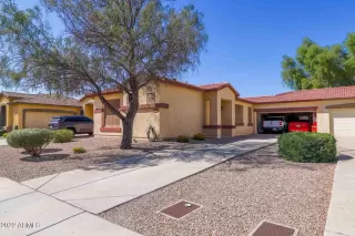 Photo #5: 6460203 Listing 