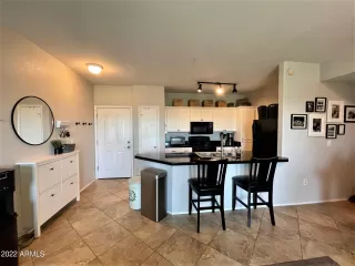 Photo #4: 6460221 Listing 