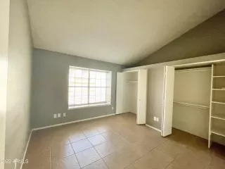 Photo #4: 6460396 Listing