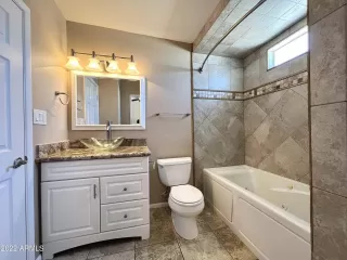 Photo #3: 6460480 Listing 