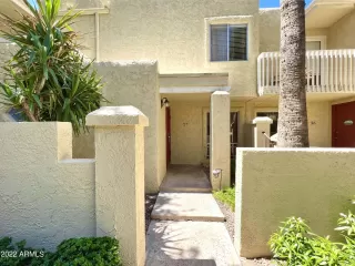 Photo #6: 6460480 Listing 