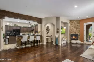 Photo #3: 6460544 Listing