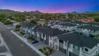 Photo #5: 6460576 Listing