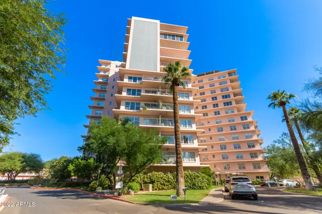 MLS: 6460824 Condo For Sale