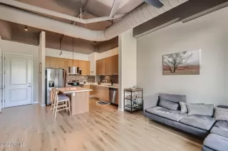 Photo #2: 6460939 Listing 