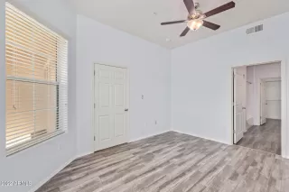 Photo #3: 6460954 Listing