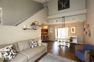 Photo #6: 6461011 Listing