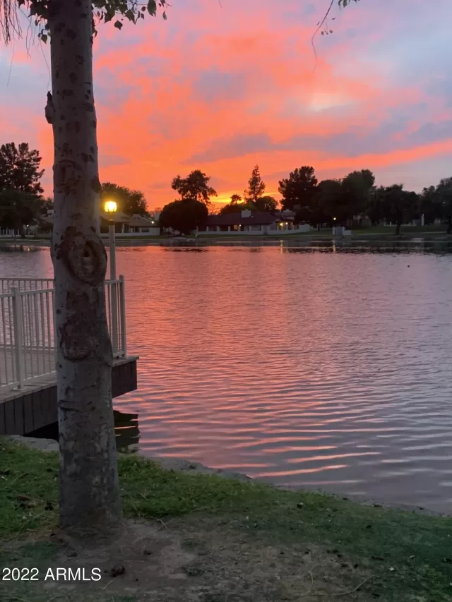 MLS: 6461096 Condo For Sale