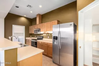 Photo #3: 6461263 Listing 