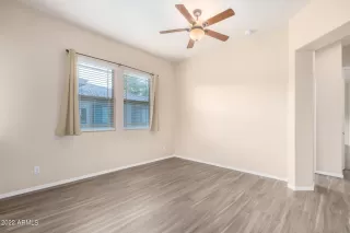 Photo #6: 6461263 Listing 