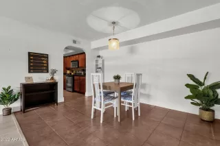 Photo #3: 6461287 Listing