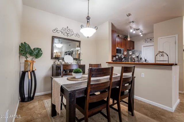 MLS: 6461539 Condo For Sale