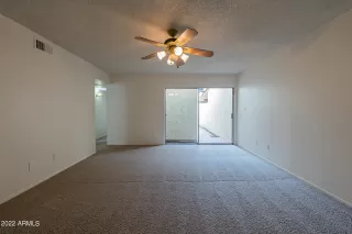 Photo #4: 6461567 Listing