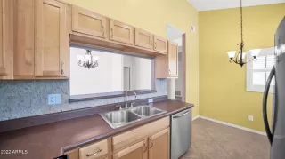 Photo #3: 6461920 Listing 