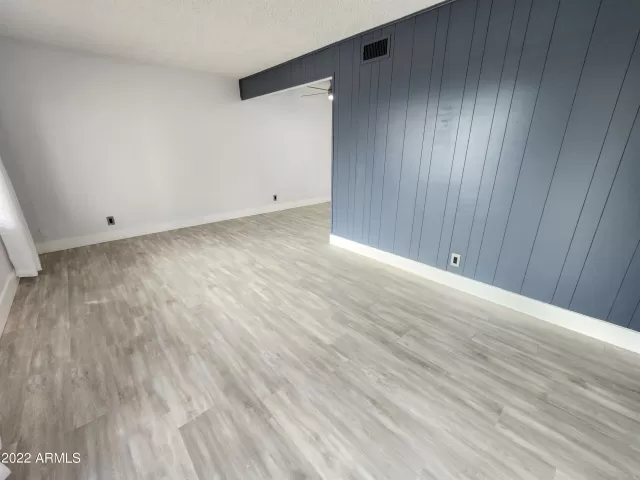 MLS: 6462308 Condo For Sale