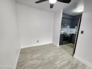 Photo #5: 6462308 Listing