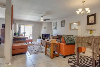 Photo #4: 6462531 Listing