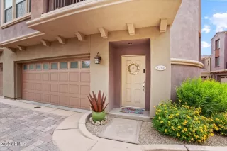 Photo #2: 6462649 Listing