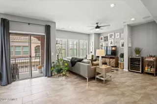 Photo #5: 6462649 Listing