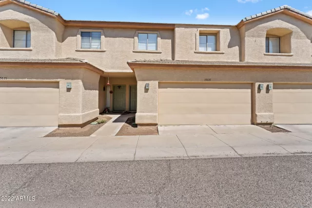 MLS: 6462726 Condo For Sale