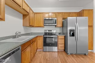 Photo #6: 6462726 Listing