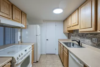 Photo #3: 6462760 Listing 