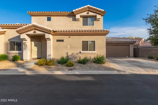 MLS: 6462926 Condo For Sale