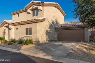 Photo #4: 6462926 Listing