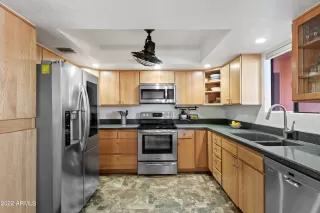 Photo #1: 6463105 Listing 