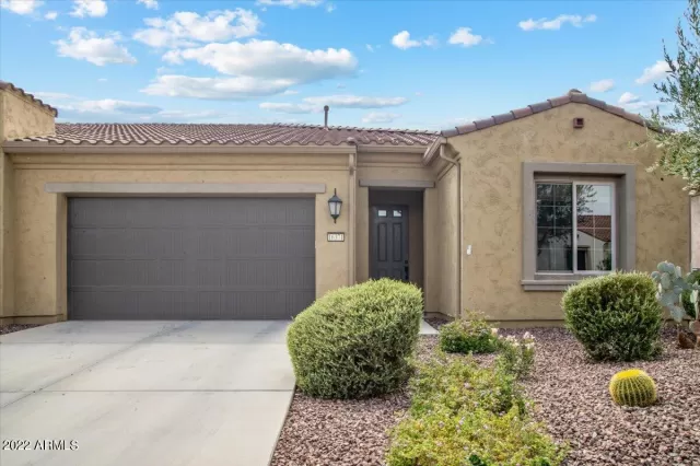 MLS: 6463521 Condo For Sale