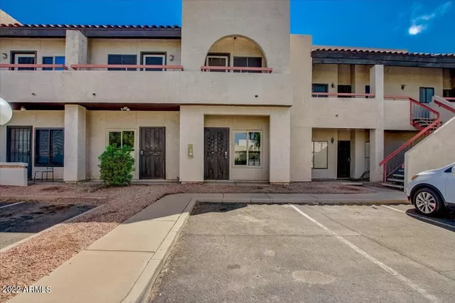 MLS: 6463741 Condo For Sale