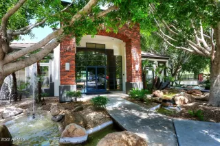 Photo #5: 6463860 Listing