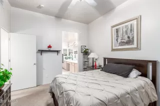 Photo #6: 6464135 Listing 