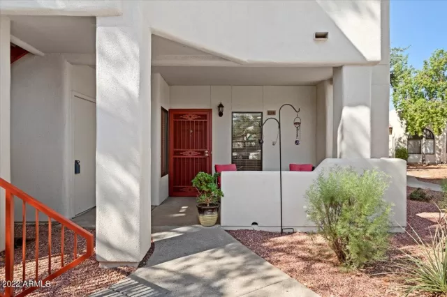 MLS: 6464136 Condo For Sale