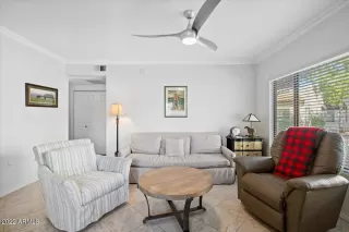 Photo #4: 6464136 Listing