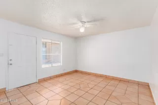 Photo #3: 6464258 Listing