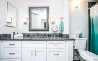 Photo #6: 6464307 Listing