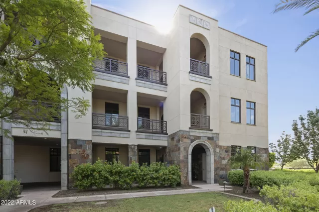 MLS: 6464366 Condo For Sale