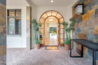 Photo #1: 6464366 Listing